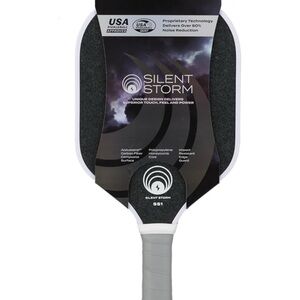 Silent Storm Pickleball Paddle with Gray Grip